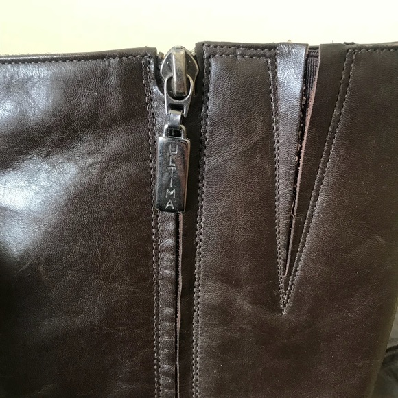 Caressa Boots • size 5 1/2 - Picture 3 of 5